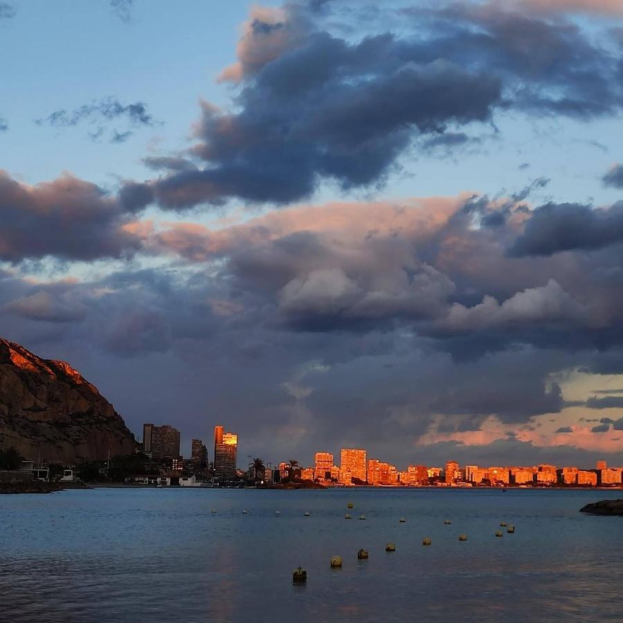 Haroldo Parres 17 Apartment Alicante Luaran gambar